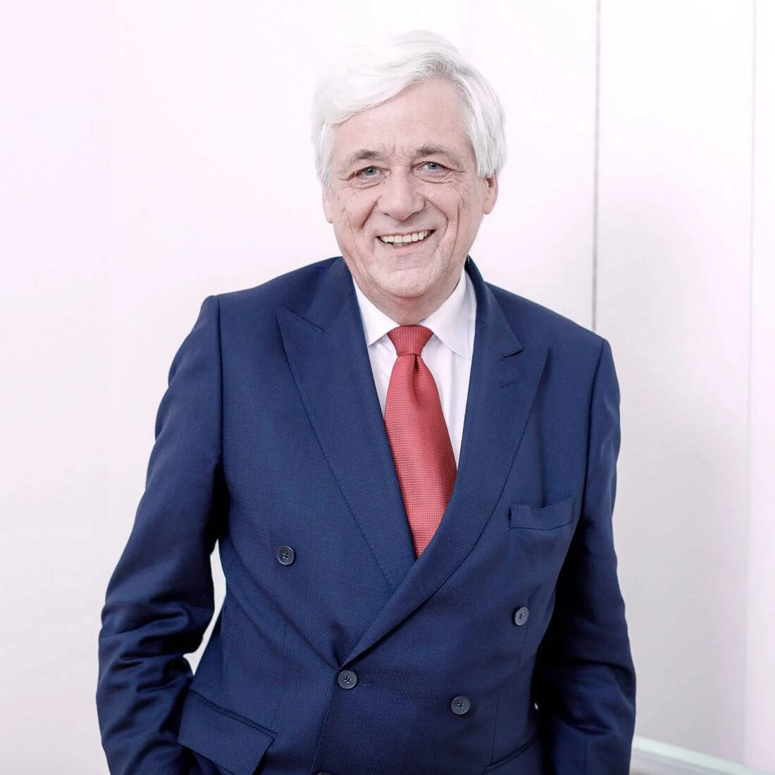 Porträt von Erhard Seeger, Diplom-Mathematiker und Executive CFO